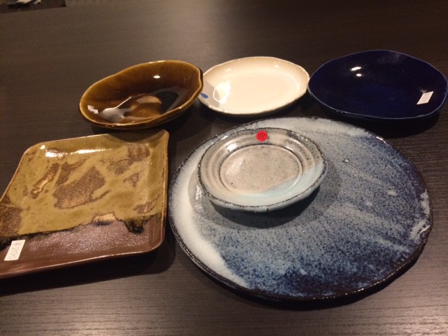 中学生が作ったお皿で朝食を。