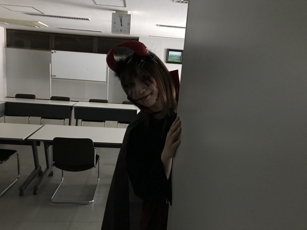 ①長い夜が始まる…(※特殊メイク注意)