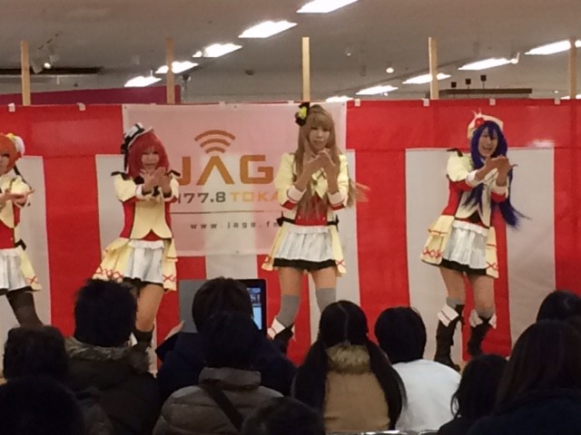 新年早々足を負傷しました(笑)