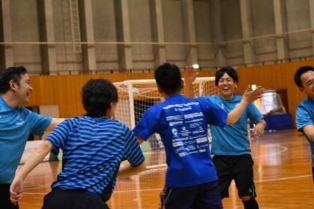 久しぶりのフットサル!楽しかったなぁ。。。。in苫小牧