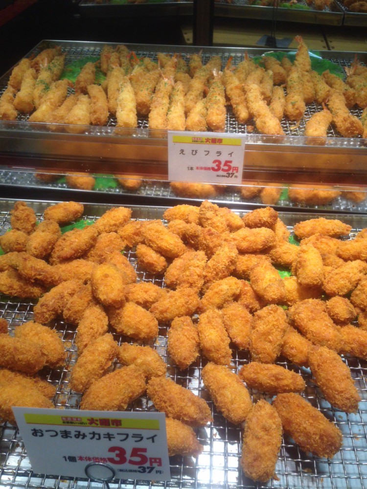 イオン帯広店火曜市!生本マグロ解体ショー!