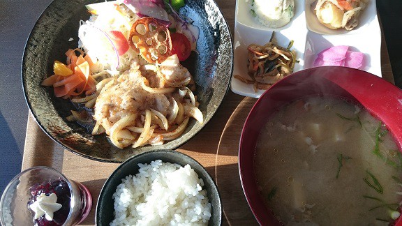 ☆11月16日☆森のカフェ 木もれび☆
