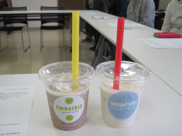 6月7日火曜日!短大生のスムージー飲んでね!