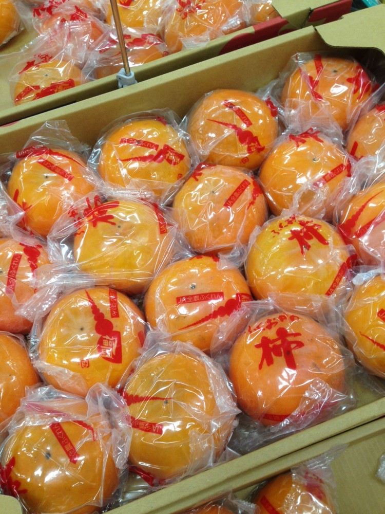 イオン帯広店火曜市 レザークラフト展開催中。