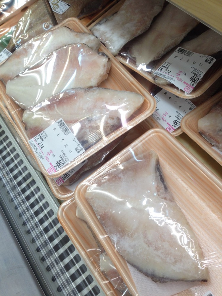 イオン帯広店火曜市 レザークラフト展開催中。