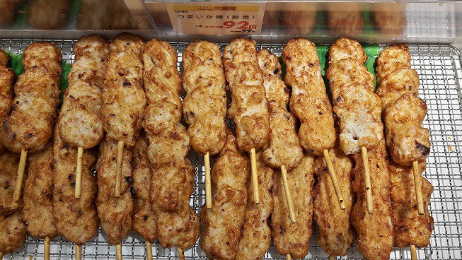 イオン帯広店火曜市 季節の変わり目は食品棚にも。